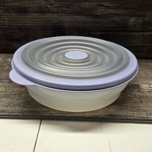 TUPPERWARE STUFFABLES 6 CUPS ROUND BOWL CONTAINER‎ WITH LID #5316